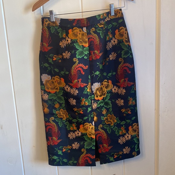 EUC maybe NWOT Anthropologie, Flora Jacquard Skirt. Size small. - Picture 4 of 4